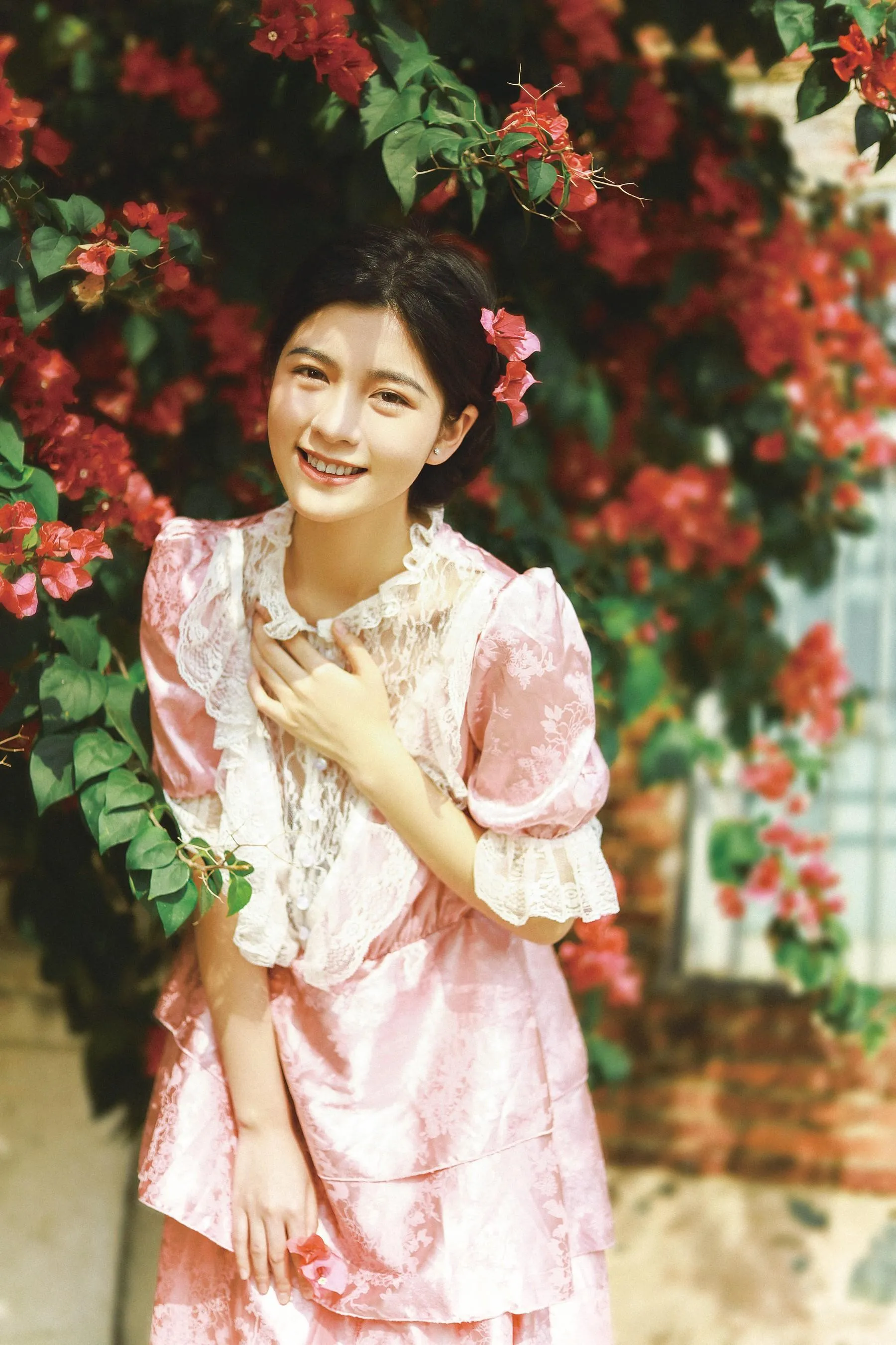 [YITUYU艺图语]2022.09.12 三角梅与少女 欣慧 [21P]插图9